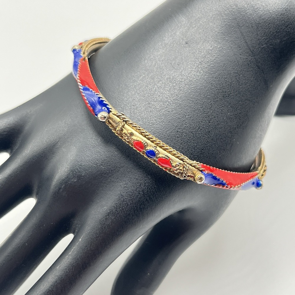 Vintage Gold Tone Nautical Rope Detail Bangle Bracelet w/ Blue & Red Enamel 7"
